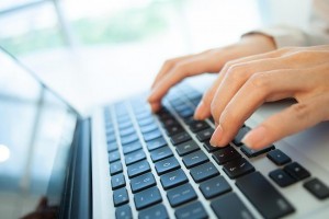 Астраханские выпускники написали пробный ЕГЭ по информатике в компьютерной форме