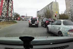 Новый светофор запустили в Астрахани