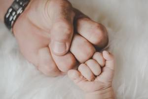 Жадные отцы: как находят управу на нерадивых родителей