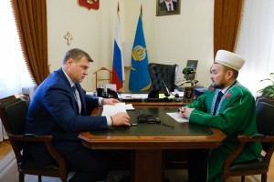 Игорь Бабушкин встретился с председателем религиозного духовного управления мусульман региона