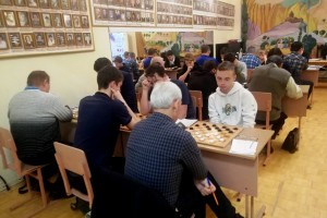 В Астрахани проходит Всероссийский турнир по русским шашкам