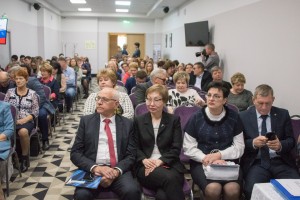 Инна Ирдеева посетила отчетную конференцию областной организации профсоюза работников здравоохранения
