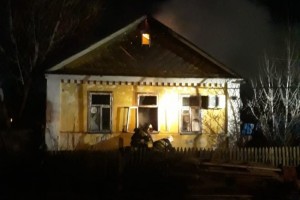 Ночью в Астрахани из-за короткого замыкания погибла 75-летняя бабушка
