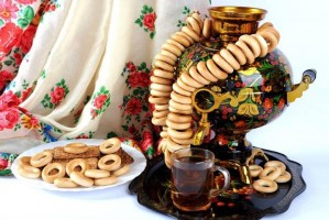 Астраханцев приглашают на национальное чаепитие