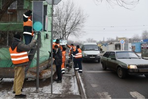 В уходящем году в Астрахани привели в порядок полтысячи светофоров