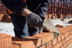 Строительство капитальных объектов в Астраханской области откладывается