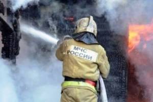 Под Астраханью от крупного пожара спасли 11 человек