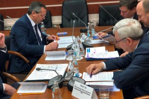 Игорь Мартынов провел заседание комиссии Совета законодателей по вопросам межбюджетных отношений и налоговому законодательству