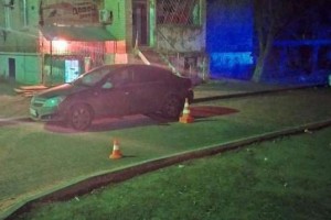 В Астрахани разыскивают водителя, сбившего пешехода