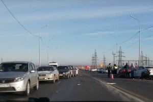 В Астрахани столкнулись 9 машин, трое пострадавших