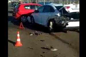 Четыре аварии на одном мосту за утро: новые подробности столкновения 9 авто в Астрахани