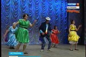 Движение - это жизнь. Более 80 пенсионеров приняли участие в региональном конкурсе танцевального мастерства