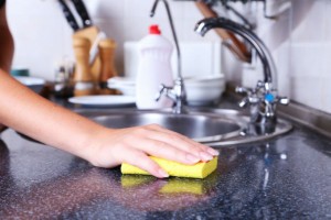 Почему губки для мытья посуды делают разных цветов