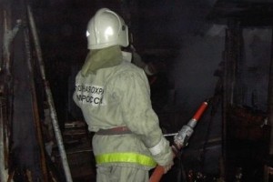 На пожаре в Астрахани обнаружили тело мужчины