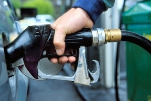 В столице Калмыкии за первую неделю мая выросли цены на бензин