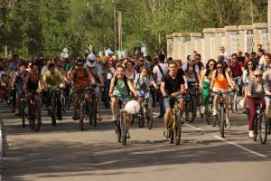 10 мая в 17.00 в Астрахани стартует велопарад, приуроченный к 70-й годовщине Победы