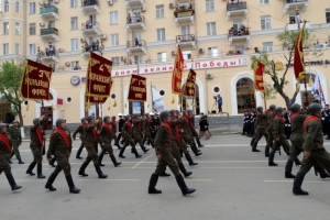 В Астрахани прошёл парад в честь 70-летия Победы