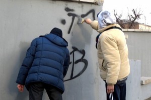 Без комментариев: В Астрахани студент подозревается в вандализме