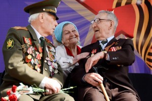 Ветераны и участники Великой Отечественной войны получат выплаты из регионального и федерального бюджетов