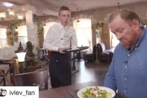 Астраханское кафе покажут в шоу со знаменитым шеф-поваром Константином Ивлевым