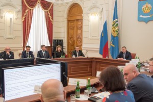 Игорь Мартынов посетил заседание кабинета министров региона