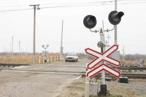Сегодня в Астраханской области закроют один из жд переездов