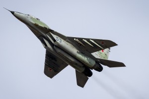 Под Астраханью эскадрилья истребителей МиГ-29СМТ провела первый весенний вылет