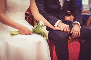 В астраханских ЗАГСах приостановили прием заявлений на заключение и расторжение браков