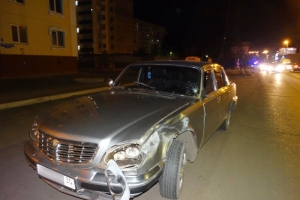 В Астрахани в результате ДТП пострадал мотоциклист