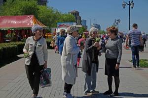Министр ответил на вопрос о послаблении карантинных мер на майские праздники в Астраханской области