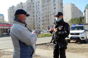 Житель Северной столицы, командированный в Астрахань, попался на прогулке