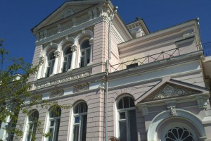 Астраханский дом с привидениями выставили на продажу