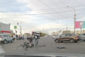 В Астрахани  на улице Анри Барбюса разбился молодой мотоциклист