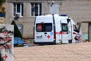 Астраханские больницы, работающие с инфицированными, переведут в закрытый круглосуточный режим