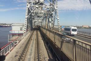 В Астрахани два дня будут разводить Старый мост