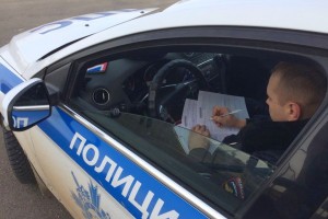 Сотрудник полиции стёр данные о лишении водительских прав своего знакомого