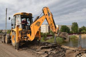 Как продвигается ремонт Милицейского моста в Астрахани