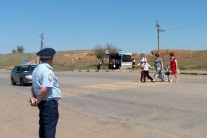 В Астраханской области прошла акция «Чужих детей на дороге не бывает»