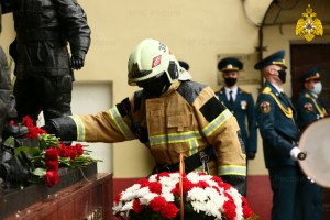 216 лет московские пожарные укрощают огонь