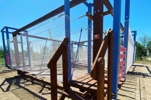 В Ахтубинске испортили веревочный парк