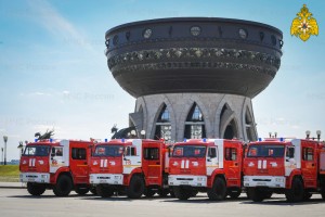 Спасатели Татарстана получили 33 новых пожарных машины