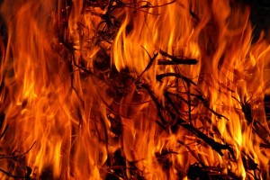 В Астраханской области сохраняется угроза возникновения природных пожаров