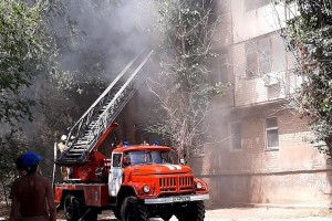 На окраине Астрахани сгорела квартира