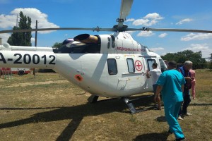 Астраханца госпитализировали в Волгоград на вертолёте