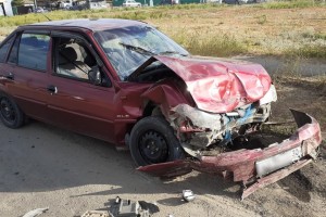 В Астраханской области двое пассажиров пострадали в аварии