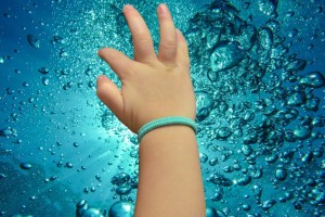 В Астраханской области утонула двухлетняя девочка в бассейне