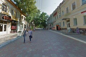 В Астрахани запретят рекламные штендеры, бегущие строки и баннеры