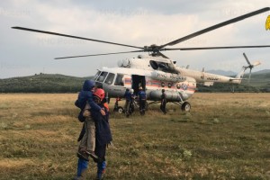 Спасатели Кабардино-Балкарии оказали помощь туристической группе на леднике Башиль