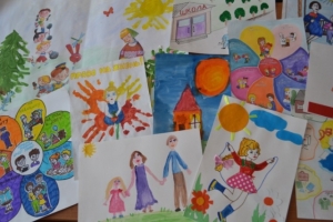 Маленькие пациенты областной детской больницы рисуют мир