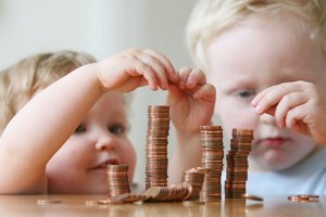 «Детские» выплаты от ПФР могут продлить на август